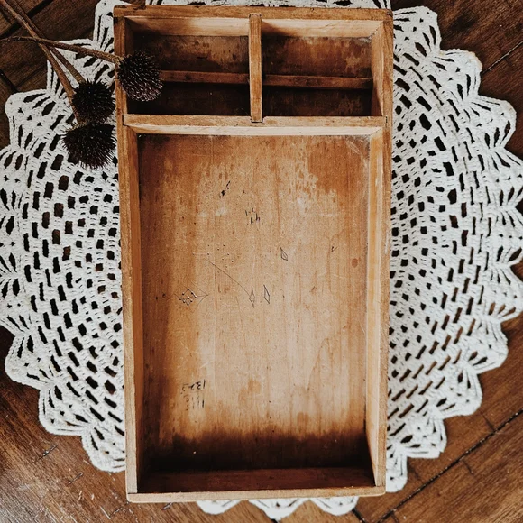 Vintage Primitive Wooden Organizer With Compartments - Picture 2 of 5